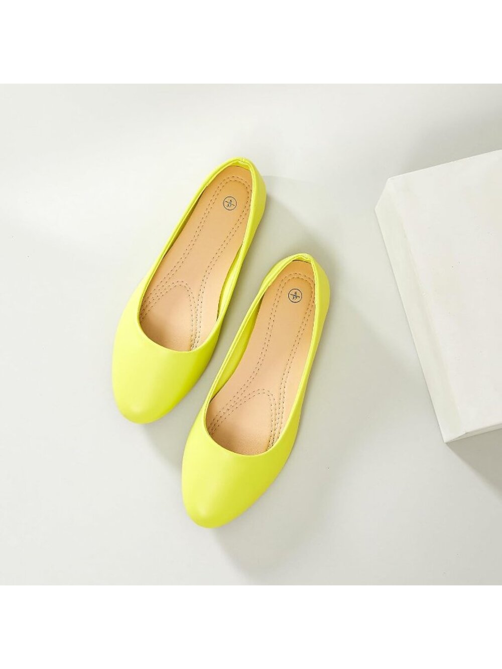 Women's Lemon Yellow Leather Ballet Round Toe Comfortable Flats Slip On Shoes - Picture 4 of 6